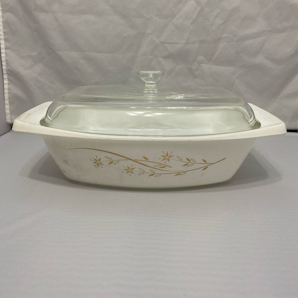 Vintage Golden Honeysuckle Pyrex - Picture 2 of 7